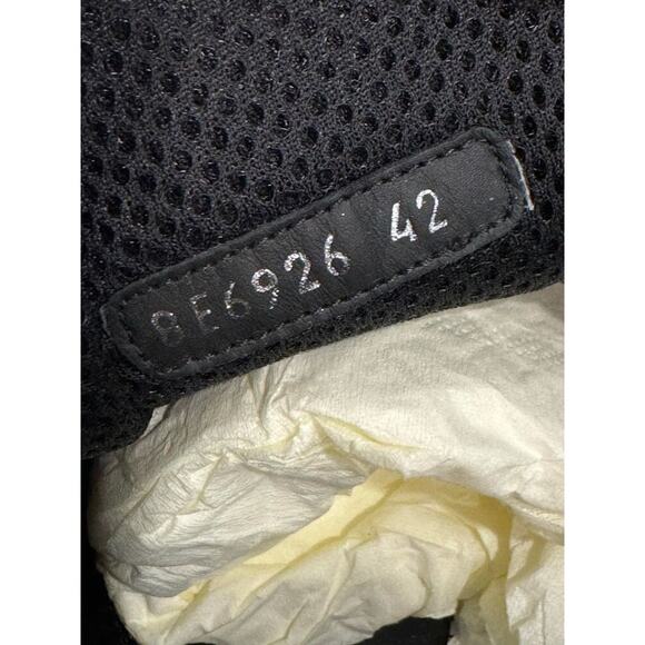 Fendi Black & White Sneakers Size 42 / 8.5 w/ Box & Spare Laces - VWG 334188